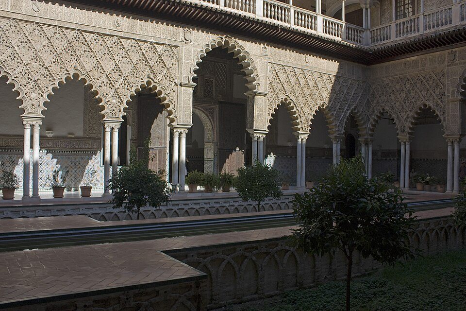 Sevilla Reales Alcazares Patio de las Doncellas 2 20110915